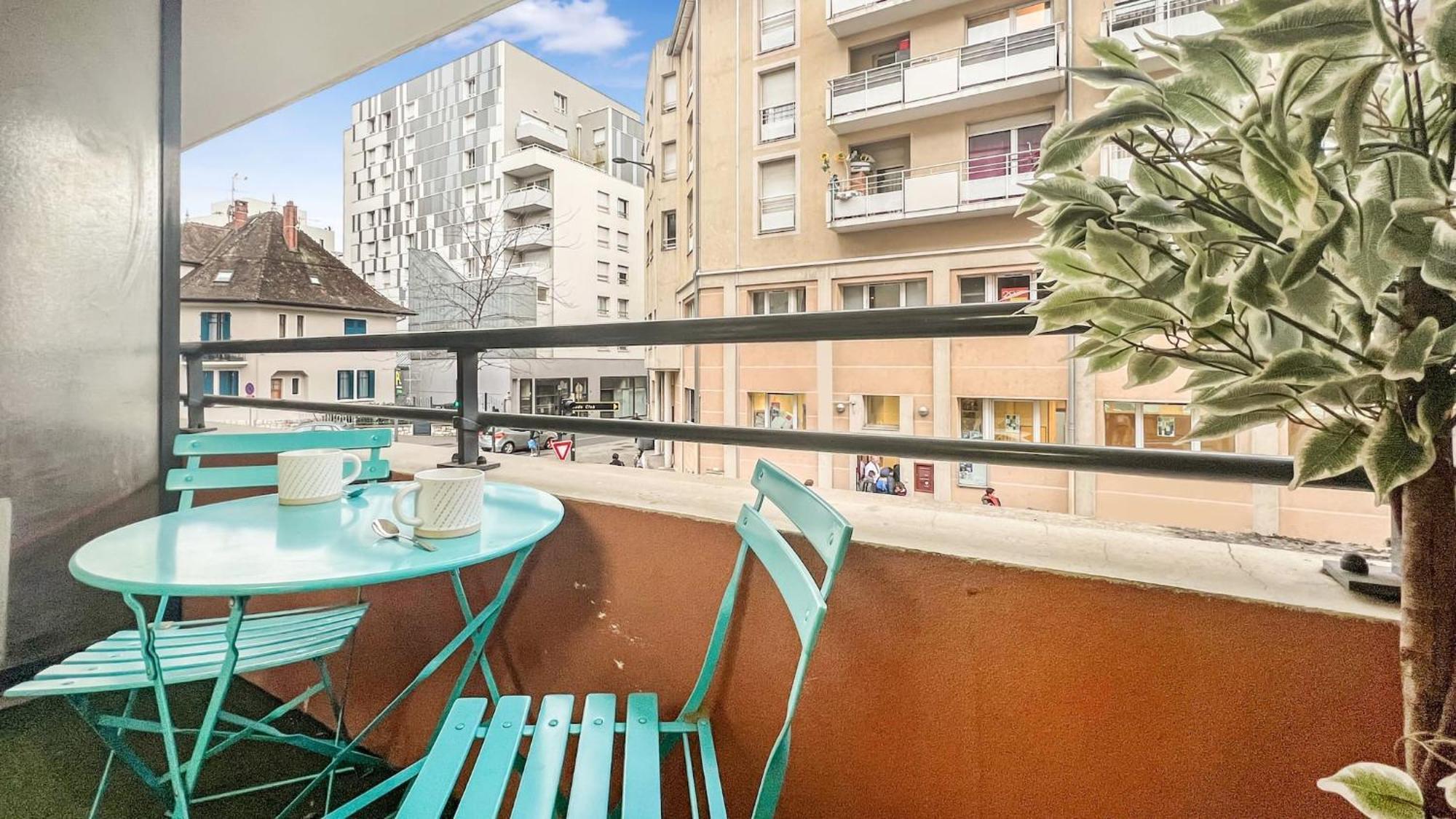 Homey Wild - Proche Gare Et Tram - Proche Centre - Balcon Prive - Parking Prive - Wifi Gratuit Annemasse Exterior foto